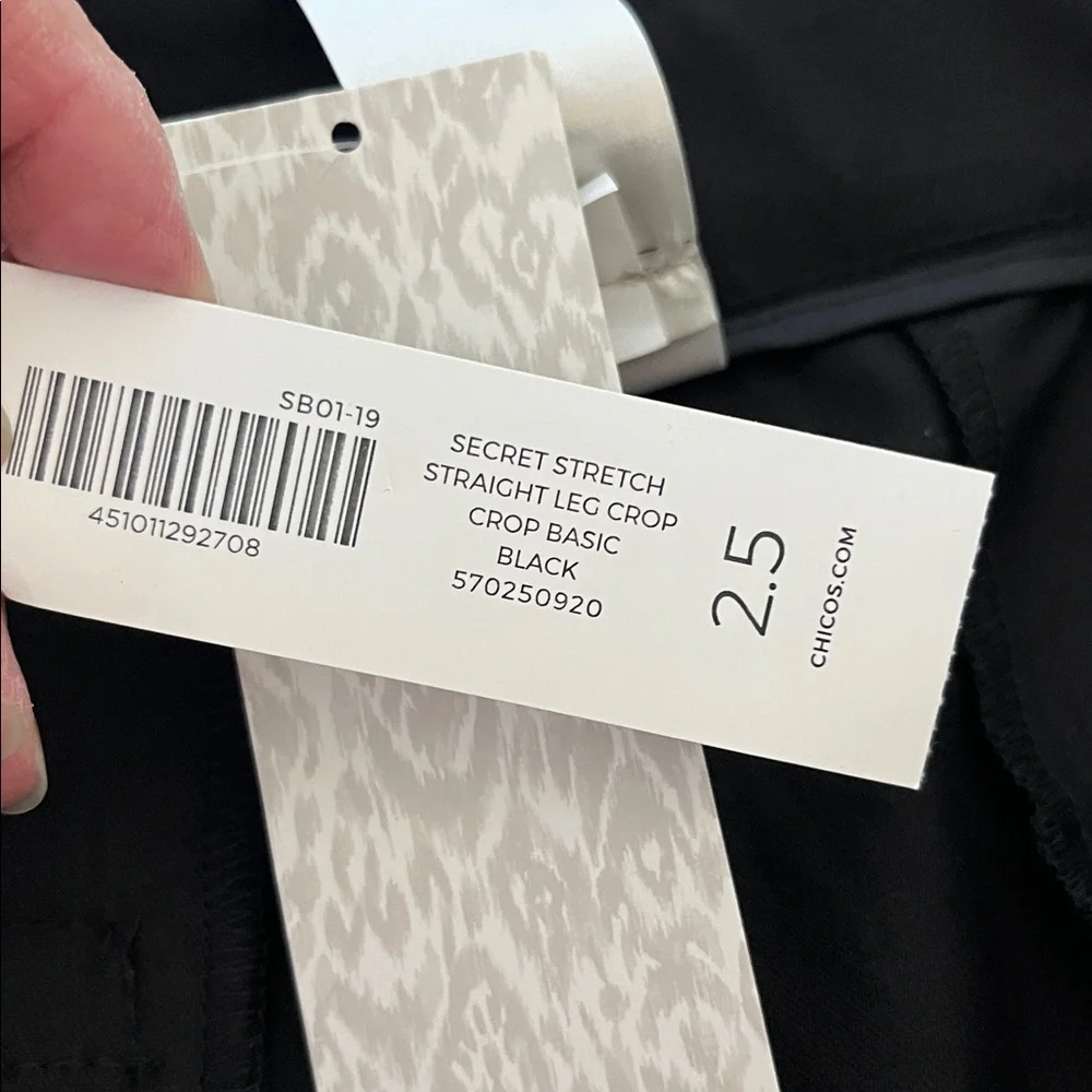 Chico’s Straight Leg Crop - NEW - Picture 4 of 6